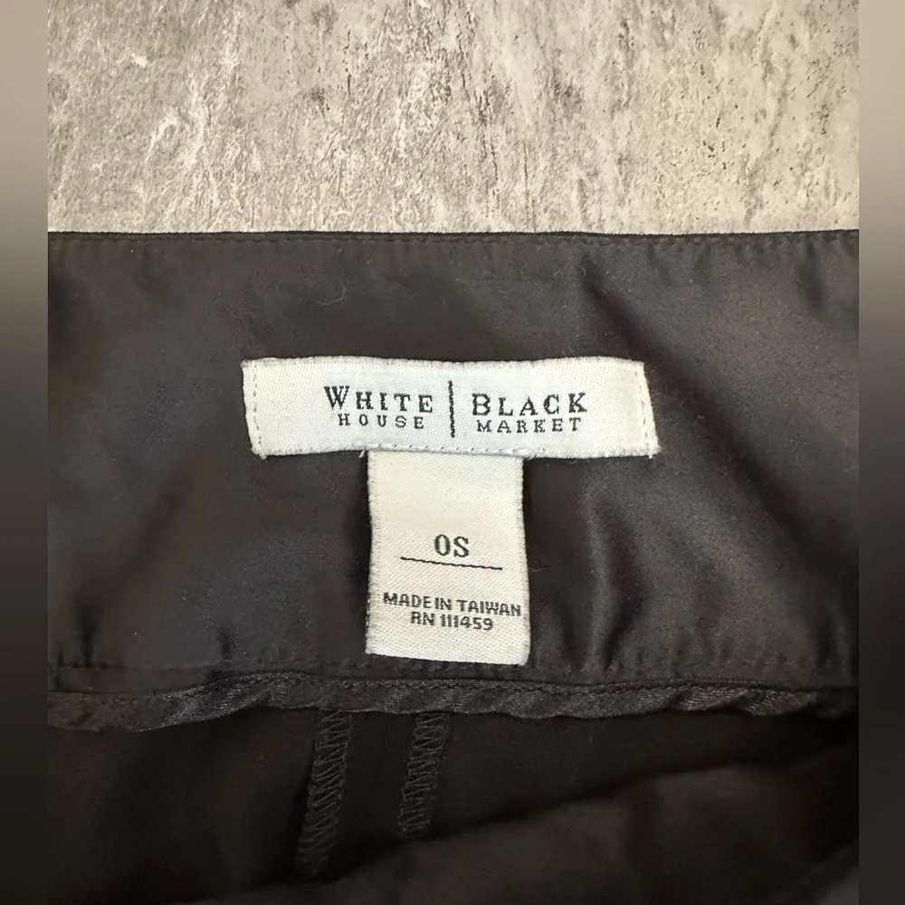 White House Black Market Black Flare Leg Dress Pants Slacks Size 0S VGUC